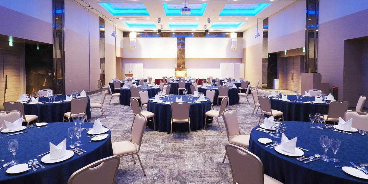 Hotel Abest Grande Такацуки Экстерьер фото