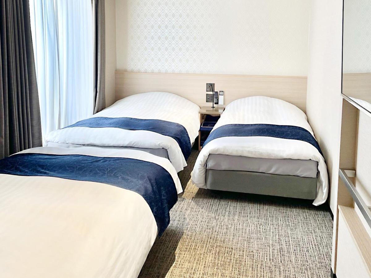Hotel Abest Grande Такацуки Экстерьер фото